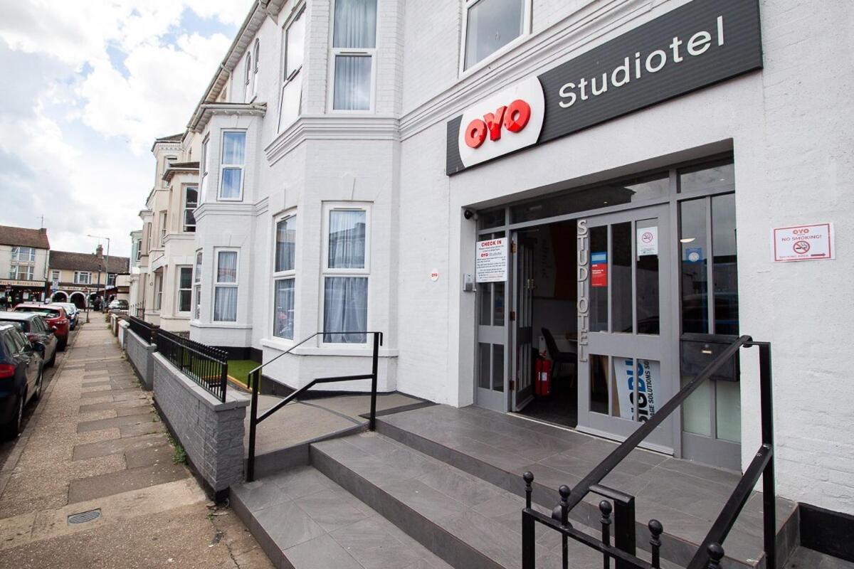 OYO Studiotel Great Yarmouth Exterior foto